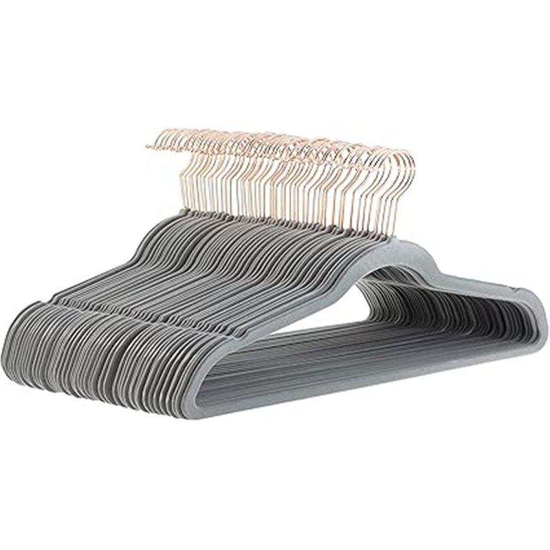 Amazon Basics Paquete de 50 perchas antideslizantes, delgadas, con acabado de terciopelo, color gris/dorado rosa