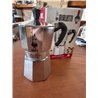 Bialetti - Moka Express: Icónica Cafetera Italiana para Espresso, Auténtico Café Italiano, Cafetera 4 Tazas (190 Ml), Aluminio, 