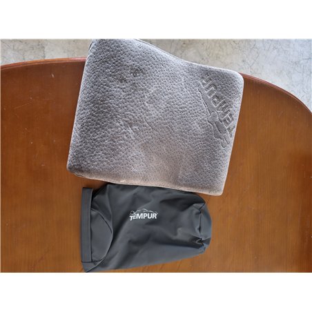 TEMPUR Almohada de viaje, una almohada cervical ergonómica de viaje con bolsa de transporte, Sensación inicial firme, color beig