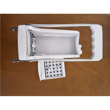 Kitchen Craft KCBB882 - Cortador de patatas fritas con hoja de acero inoxidable, Blanco